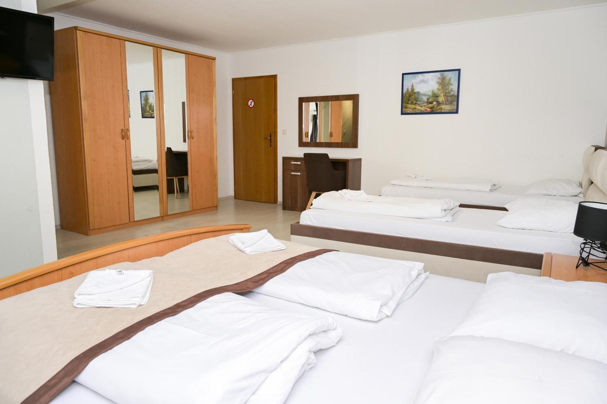 Motel Plaza Jajce Exterior foto