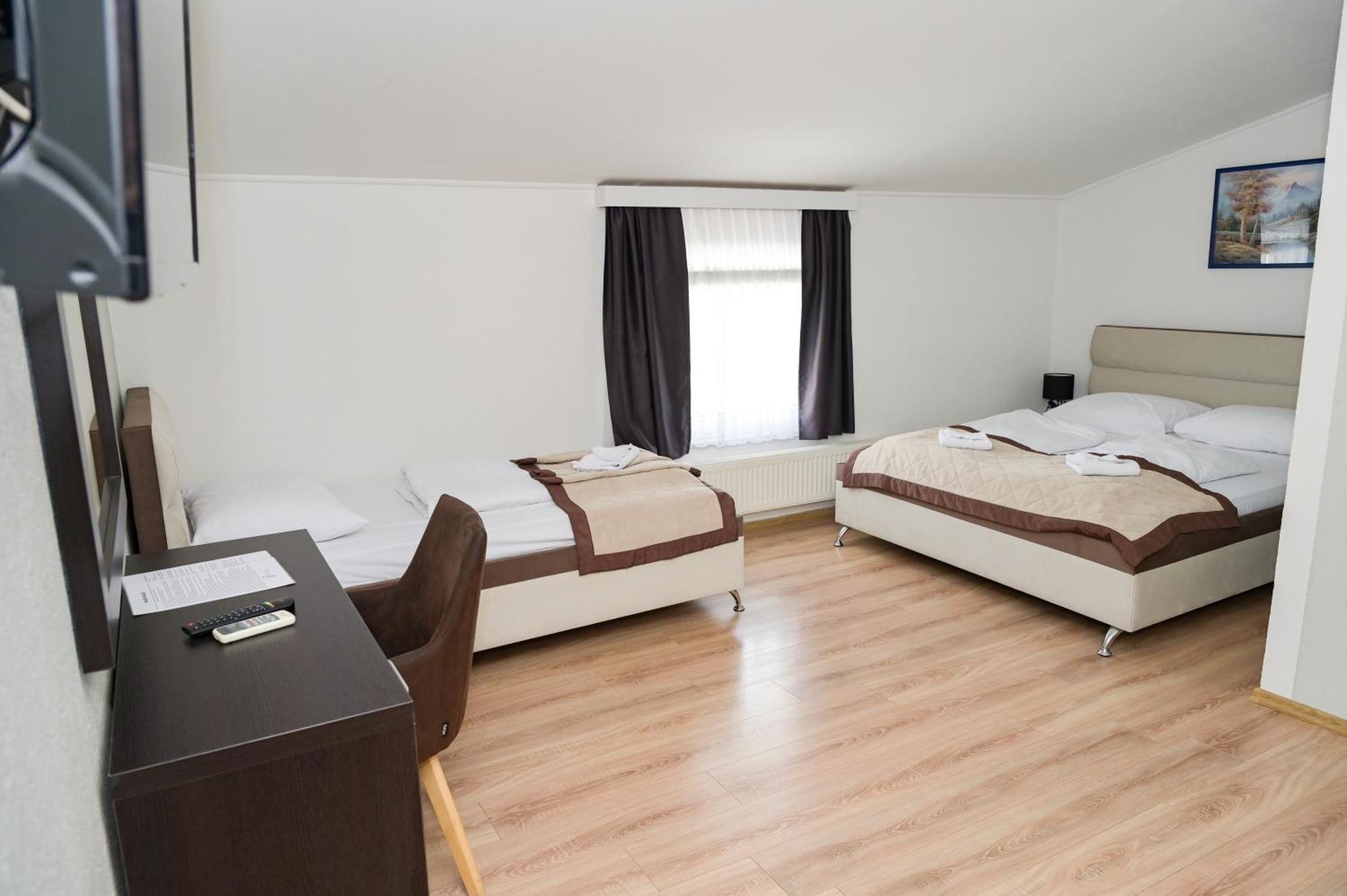 Motel Plaza Jajce Exterior foto